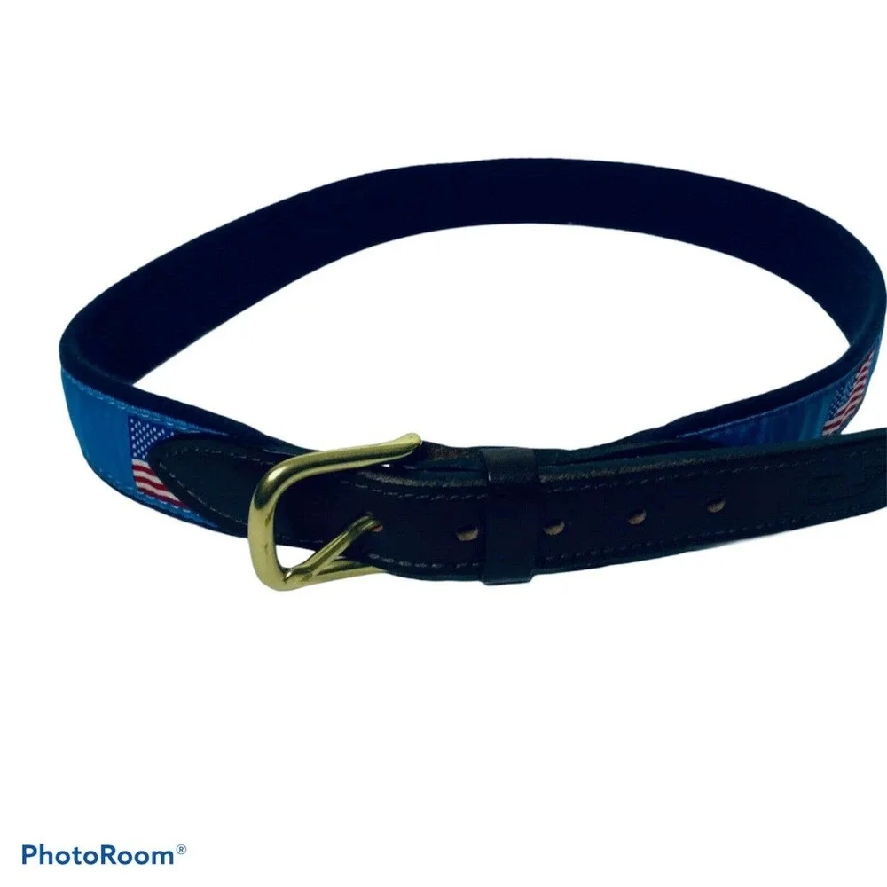 Vineyard Vines Men's Buckle Belt Light Blue American Flag Size‎ 30